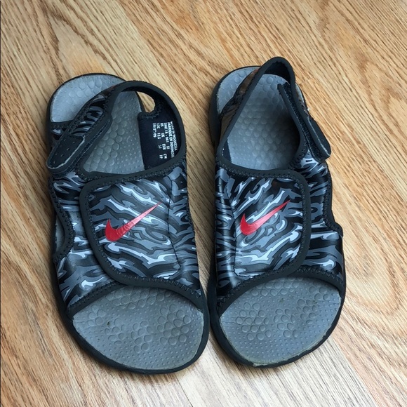 size 13 nike sandals